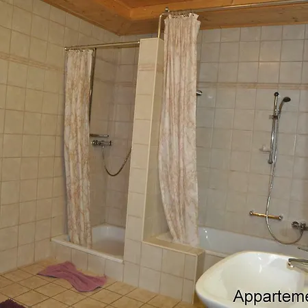 Haus Goldeck * Lermoos