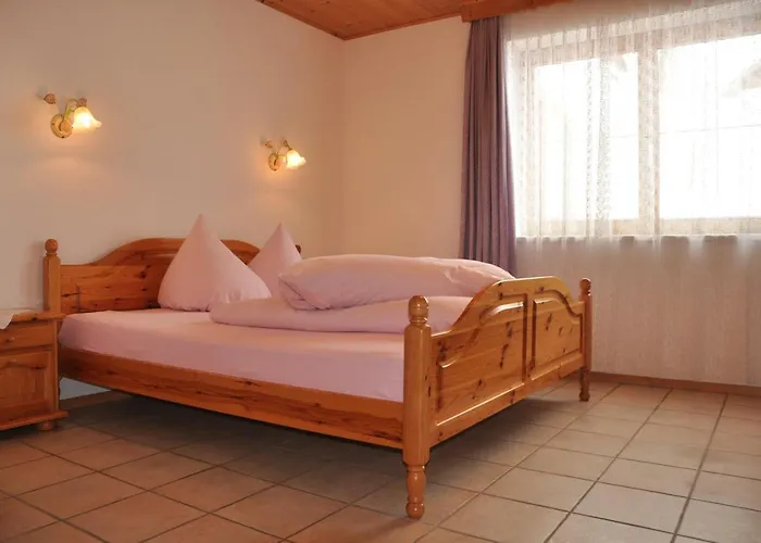 Apartment Haus Goldeck Lermoos