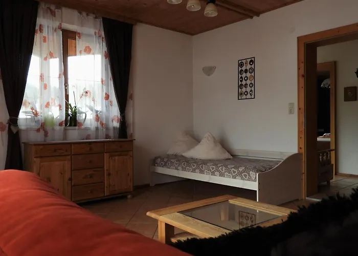 Apartment Haus Goldeck Lermoos