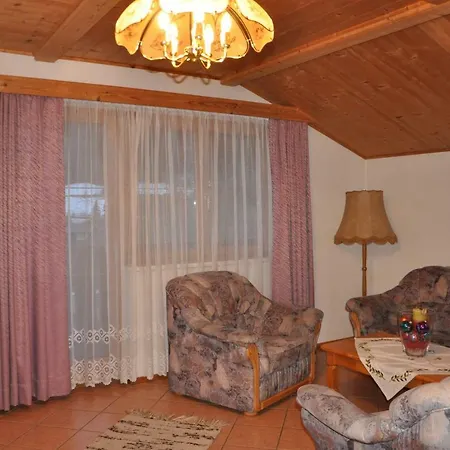 Апартаменты Haus Goldeck *